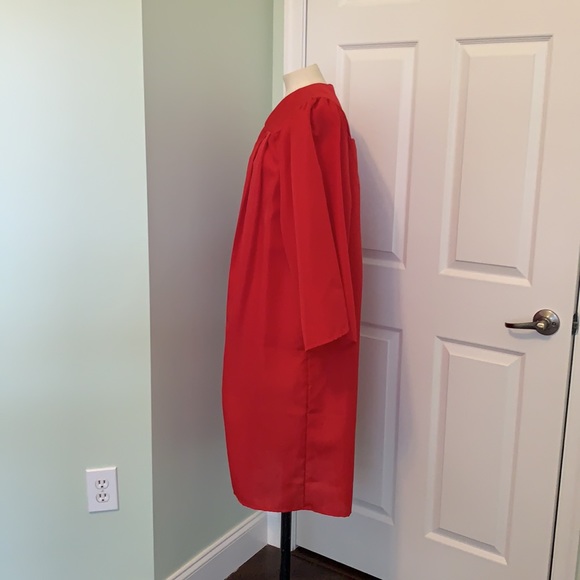- Oak Hall Red Graduation Gown. Size 5’0” to 5’2” - Picture 2 of 5
